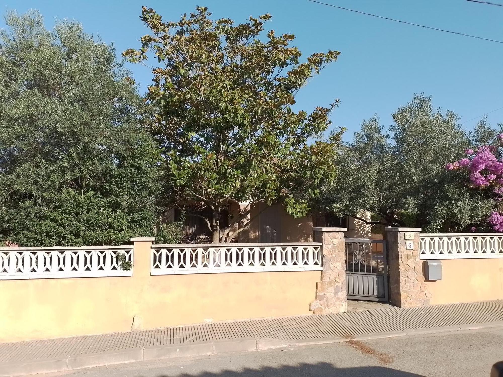 Casa amb jardí a poble de l'Alt Empordà Vila Vilaur Exterior foto